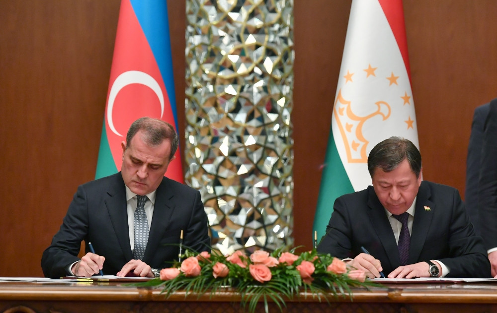 Azərbaycan-Tacikistan sənədləri imzalanıb<font color='red'> - YENİLƏNİB</font><font color=red> - FOTOLAR</font>