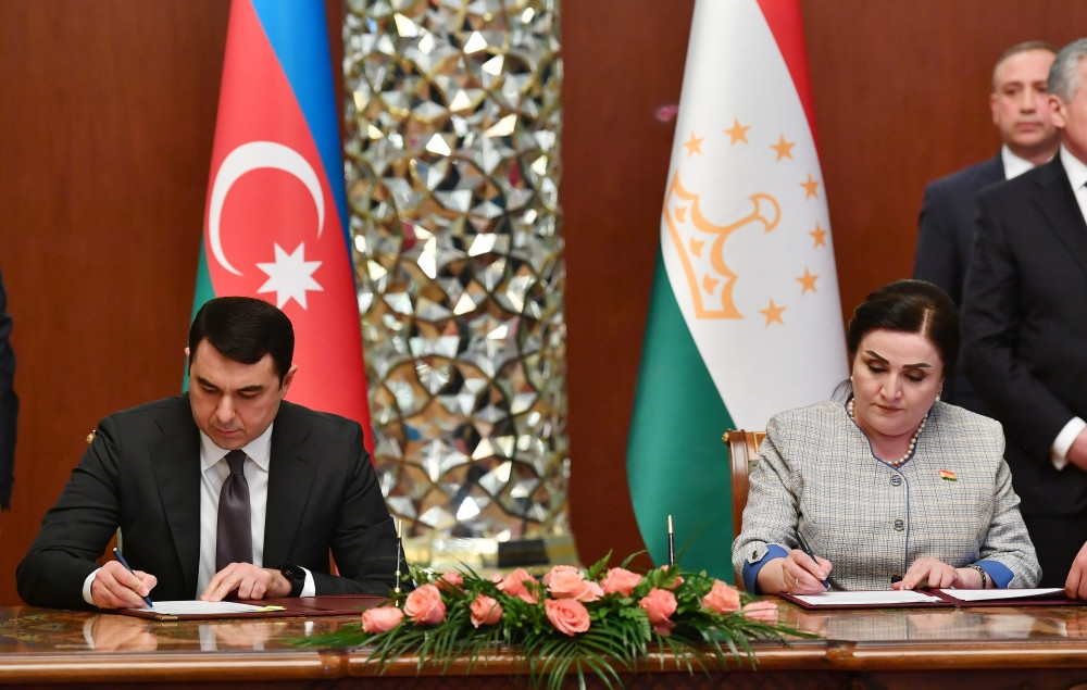 Azərbaycan-Tacikistan sənədləri imzalanıb<font color='red'> - YENİLƏNİB</font><font color=red> - FOTOLAR</font>