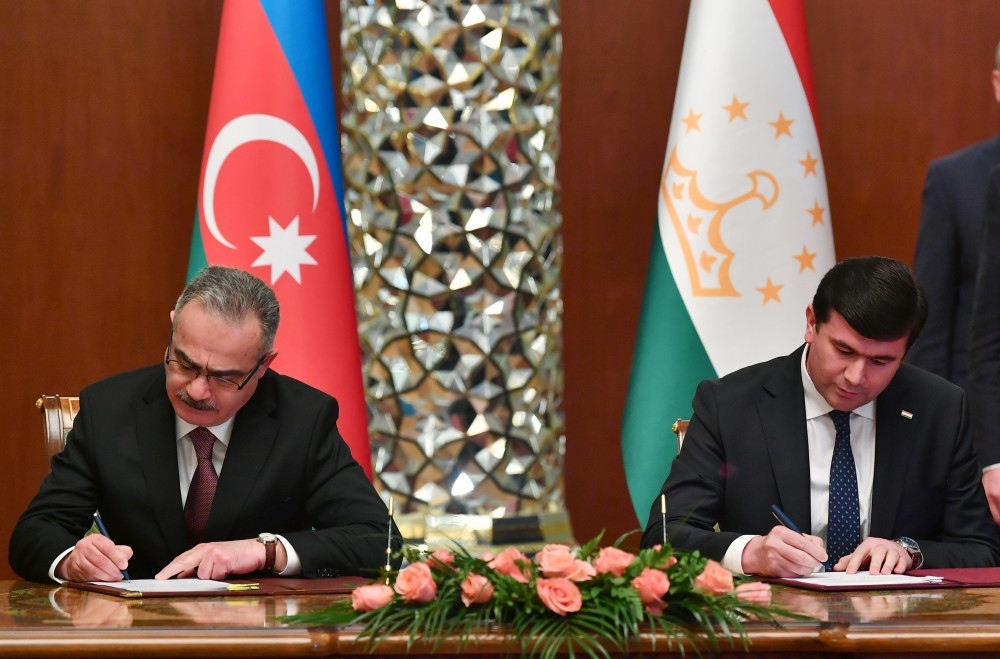 Azərbaycan-Tacikistan sənədləri imzalanıb<font color='red'> - YENİLƏNİB</font><font color=red> - FOTOLAR</font>