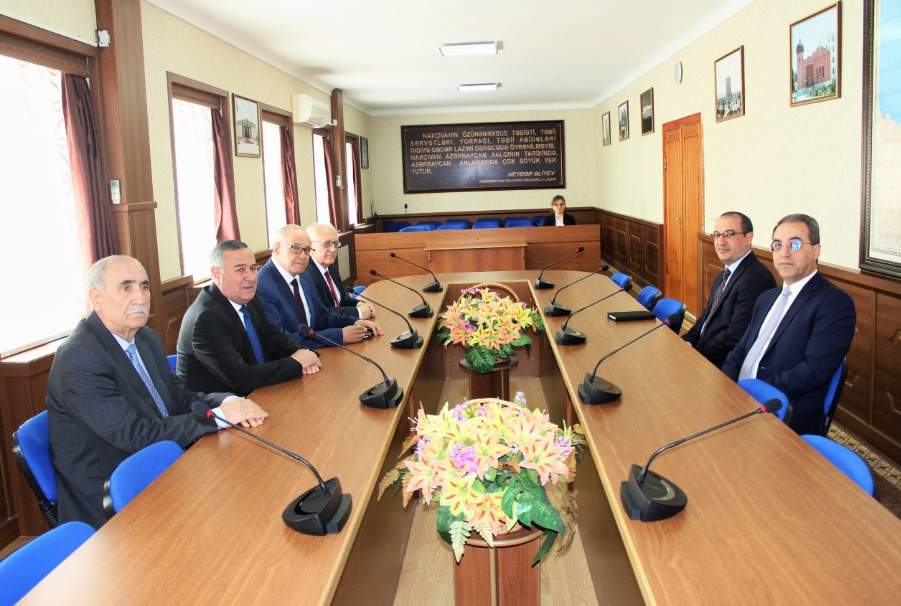 Türkiyənin Naxçıvandakı baş konsulu AMEA-nın Naxçıvan Bölməsində olub<font color=red> - FOTOLAR</font>