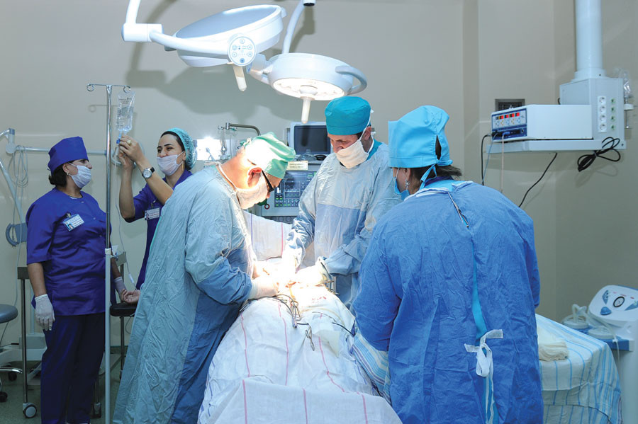 Milli səhiyyənin inkişafına hərtərəfli dövlət qayğısı muxtar respublikada da öz bariz ifadəsini tapır<font color=red> - FOTOLAR</font>