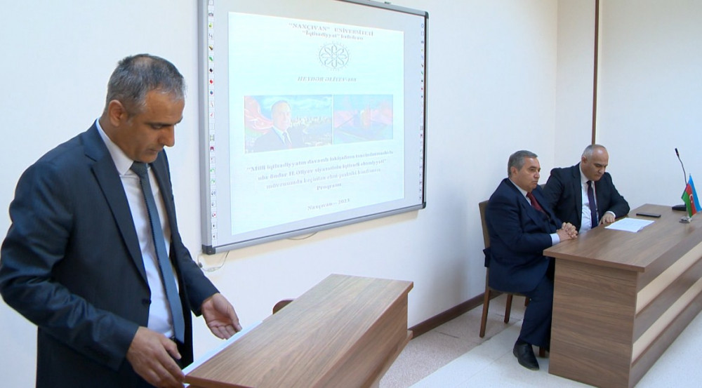 “Naxçıvan” Universitetində elmi-praktiki konfrans keçirilib<font color=red> - FOTOLAR</font>