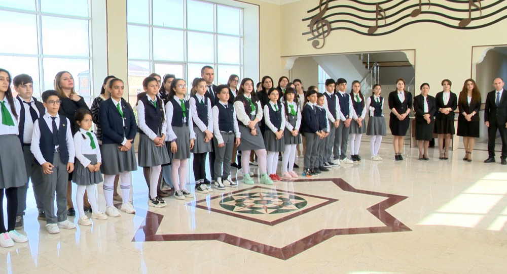 "Vətənim Azərbaycan” mövzusunda rəsm müsabiqəsi keçirilib<font color=red> - FOTOLAR</font>