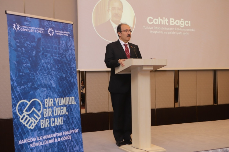 Türkiyəyə yardıma gedən Azərbaycan könüllüləri ilə görüş olub<font color=red> - FOTOLAR</font>