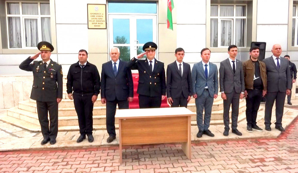 Şərurda çağırışçılar hərbi xidmətə yola salınıb<font color=red> - FOTOLAR</font>