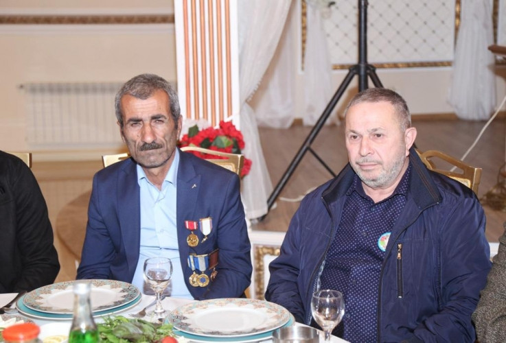 Mehriban xanım Əliyevanın təşəbbüsü ilə iftar süfrəsi açılıb<font color=red> - FOTOLAR</font>