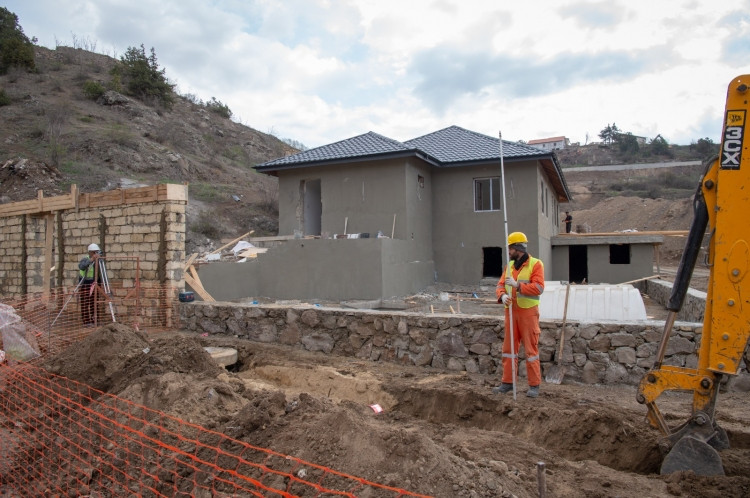 Laçının Sus kəndi yaxınlığındakı mövcud 6 subartezian quyusu bərpa edilir<font color=red> - FOTOLAR</font>