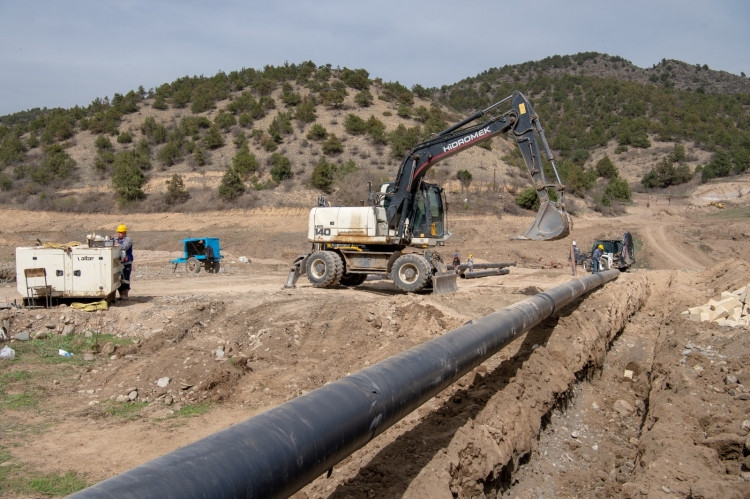 Laçının Sus kəndi yaxınlığındakı mövcud 6 subartezian quyusu bərpa edilir<font color=red> - FOTOLAR</font>