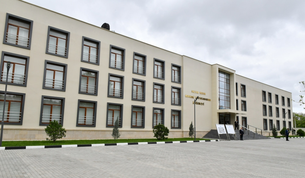 Salyan Rayon Mərkəzi Xəstəxanasının Doğum Evində və Uşaq Poliklinikasında yaradılan şəraitlə tanışlıq<font color='red'> - YENİLƏNİB</font><font color=red> - FOTOLAR</font>