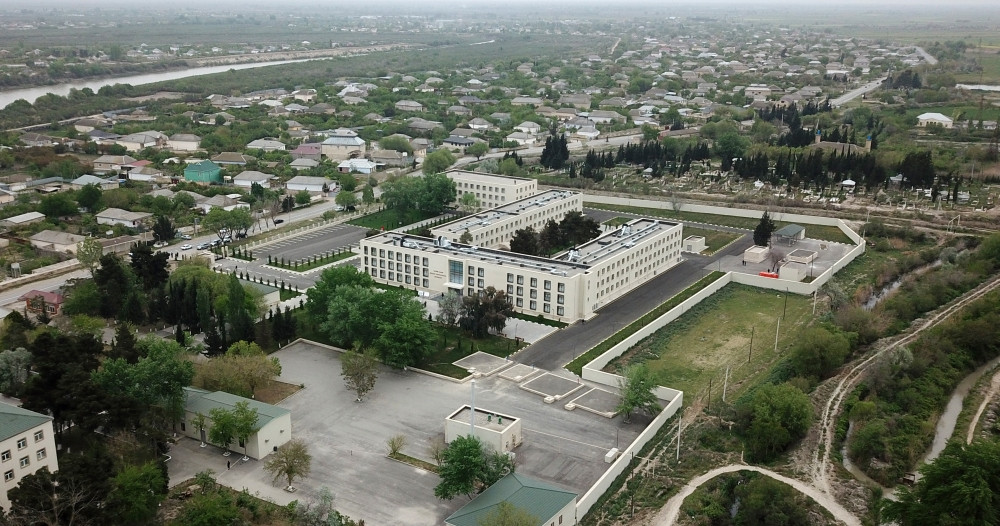 Salyan Rayon Mərkəzi Xəstəxanasının Doğum Evində və Uşaq Poliklinikasında yaradılan şəraitlə tanışlıq<font color='red'> - YENİLƏNİB</font><font color=red> - FOTOLAR</font>