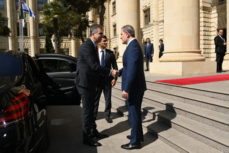 Azərbaycanın və İsrailin xarici işlər nazirləri ölkələrimiz arasındakı münasibətlərin inkişafı məsələlərini müzakirə ediblər<font color=red> - FOTOLAR</font>