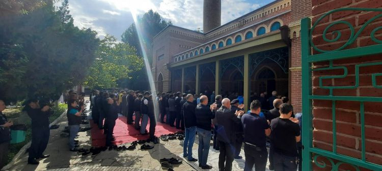 Naxçıvanda bayram namazları qılınıb<font color=red> - FOTOLAR</font>