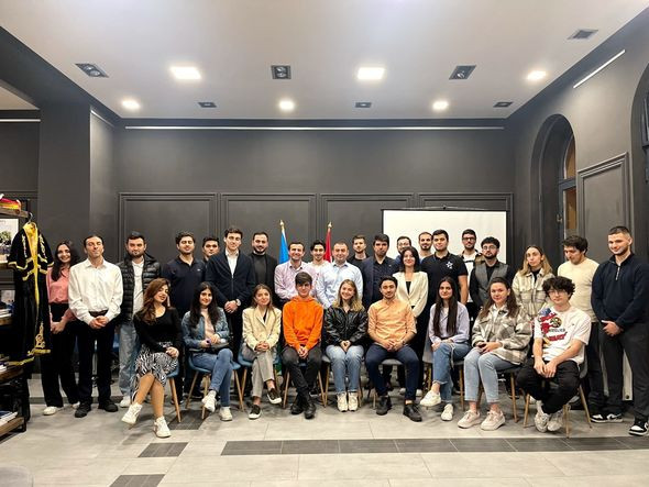 “Heydər Əliyev İli” çərçivəsində Macarıstanda və Çexiyada silsilə tədbirlər keçirilib<font color=red> - FOTOLAR</font>