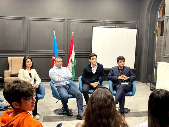 “Heydər Əliyev İli” çərçivəsində Macarıstanda və Çexiyada silsilə tədbirlər keçirilib<font color=red> - FOTOLAR</font>