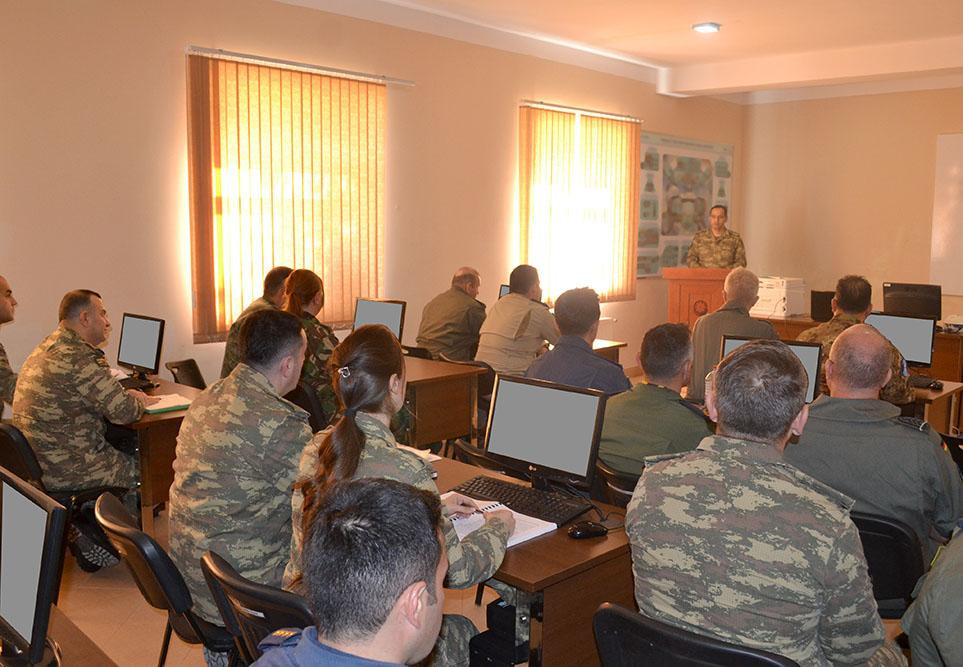 NATO-nun mobil təlim qrupu Azərbaycana gəlib<font color=red> - FOTOLAR</font>