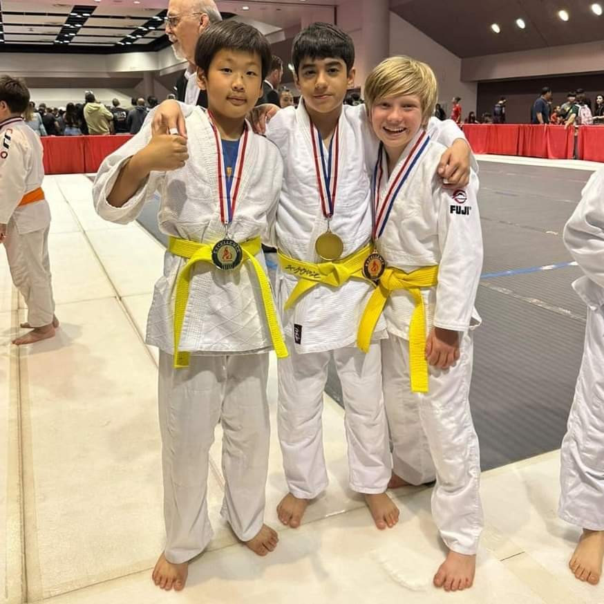 Naxçıvan idmançısı Kaliforniyada qızıl medal qazanıb<font color=red> - FOTOLAR</font>