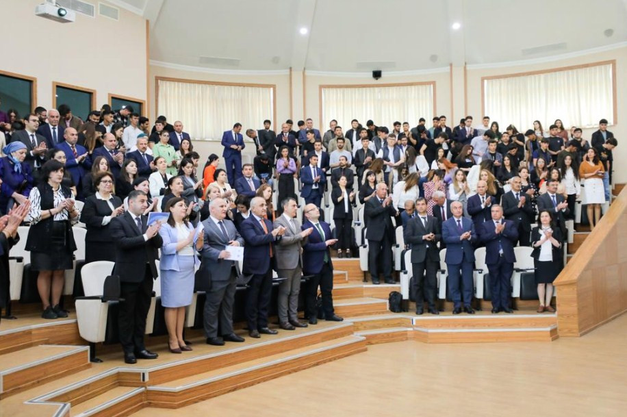 "Naxçıvan" Universiteti ilə Azərbaycan Dövlət İqtisad Universiteti (UNEC) arasında əməkdaşlıq müqaviləsi imzalanıb<font color=red> - FOTOLAR</font>