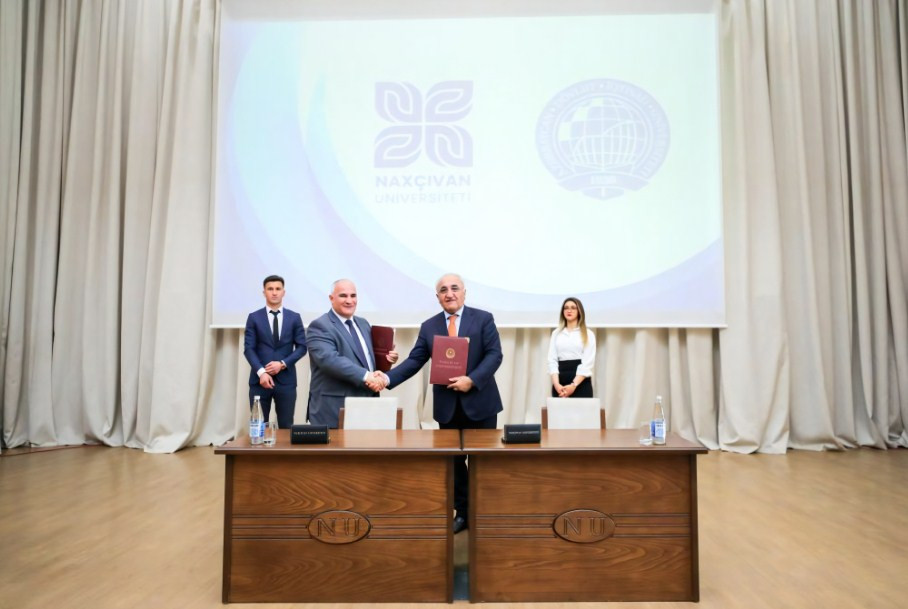 "Naxçıvan" Universiteti ilə Azərbaycan Dövlət İqtisad Universiteti (UNEC) arasında əməkdaşlıq müqaviləsi imzalanıb<font color=red> - FOTOLAR</font>