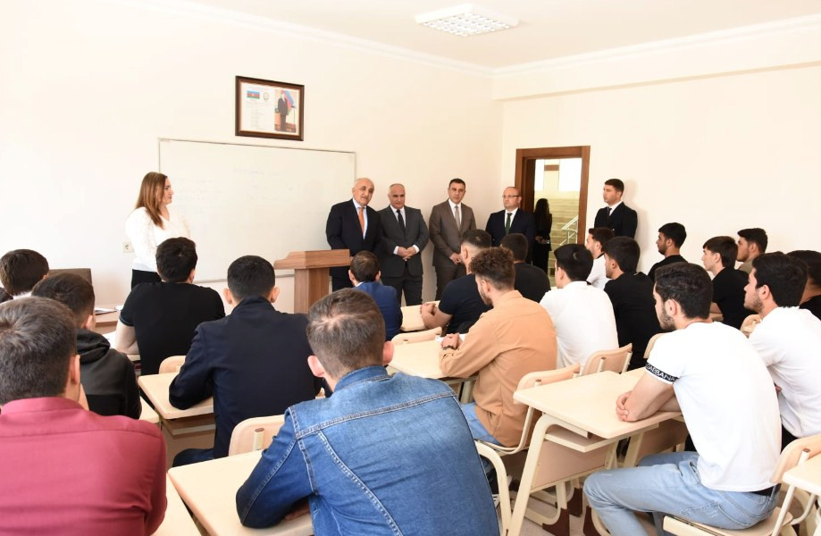 "Naxçıvan" Universiteti ilə Azərbaycan Dövlət İqtisad Universiteti (UNEC) arasında əməkdaşlıq müqaviləsi imzalanıb<font color=red> - FOTOLAR</font>