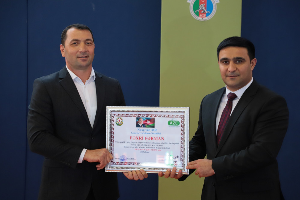 Şərurda ağırlıqqaldırma üzrə yarış keçirilib<font color=red> - FOTOLAR</font>