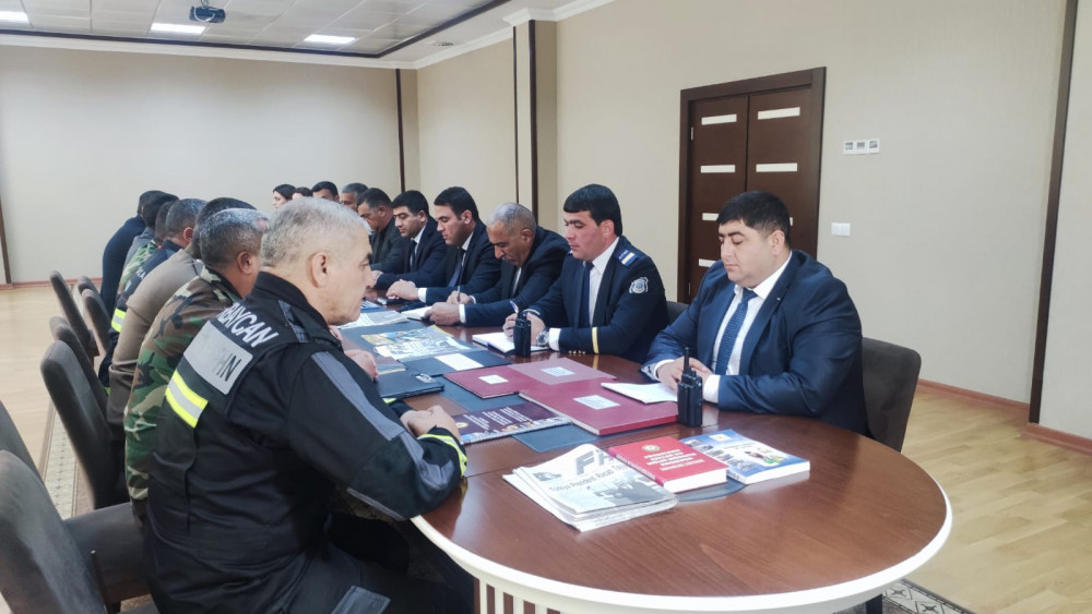 Naxçıvan Fövqəladə Hallar Nazirliyi Naxçıvan Bеynəlxаlq Hаvа Limаnındа tаktiki-xüsusi təlim keçirib<font color=red> - FOTOLAR</font>