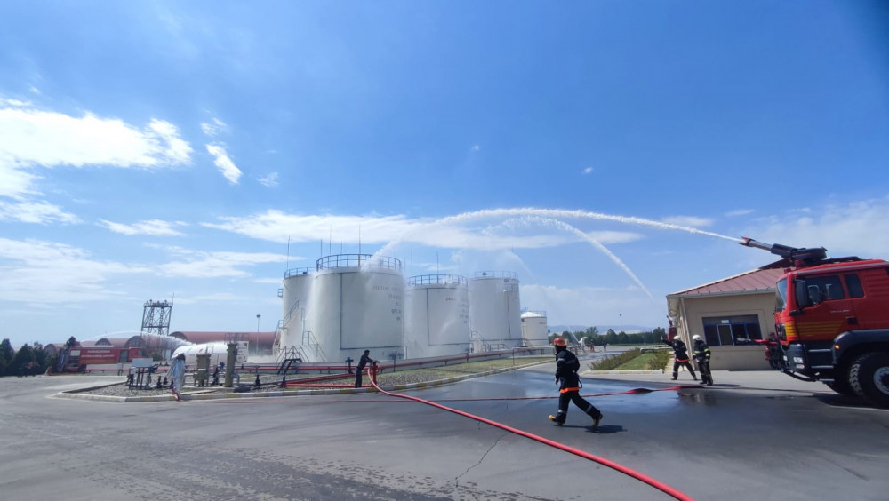 Naxçıvan Fövqəladə Hallar Nazirliyi Naxçıvan Bеynəlxаlq Hаvа Limаnındа tаktiki-xüsusi təlim keçirib<font color=red> - FOTOLAR</font>