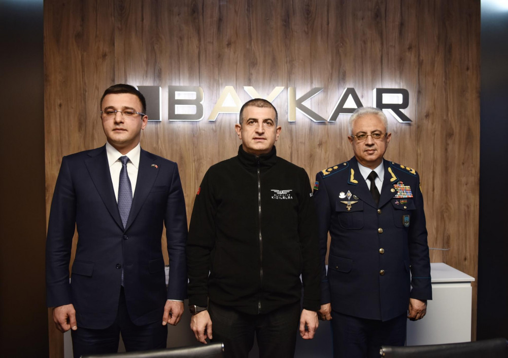 Azərbaycan və Türkiyə birgə pilotsuz uçuş aparatları istehsal edəcək<font color=red> - FOTOLAR</font>