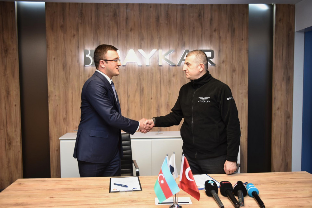 Azərbaycan və Türkiyə birgə pilotsuz uçuş aparatları istehsal edəcək<font color=red> - FOTOLAR</font>