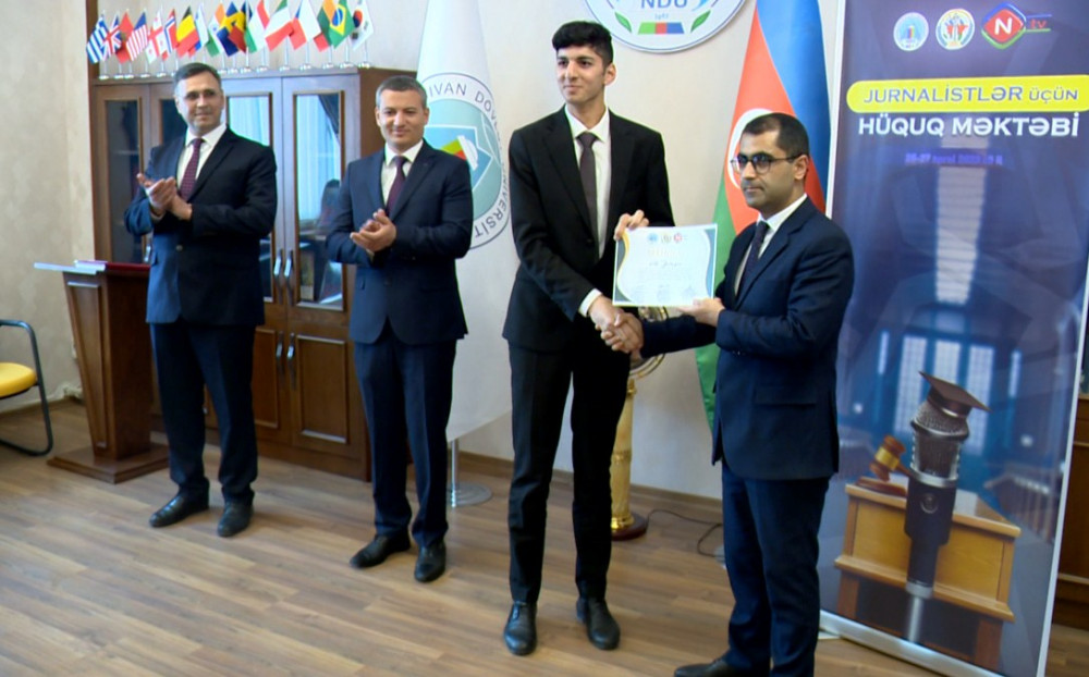 Naxçıvan Dövlət Universitetində “Jurnalistlər üçün hüquq məktəbi” layihəsi yekunlaşıb<font color=red> - FOTOLAR</font>