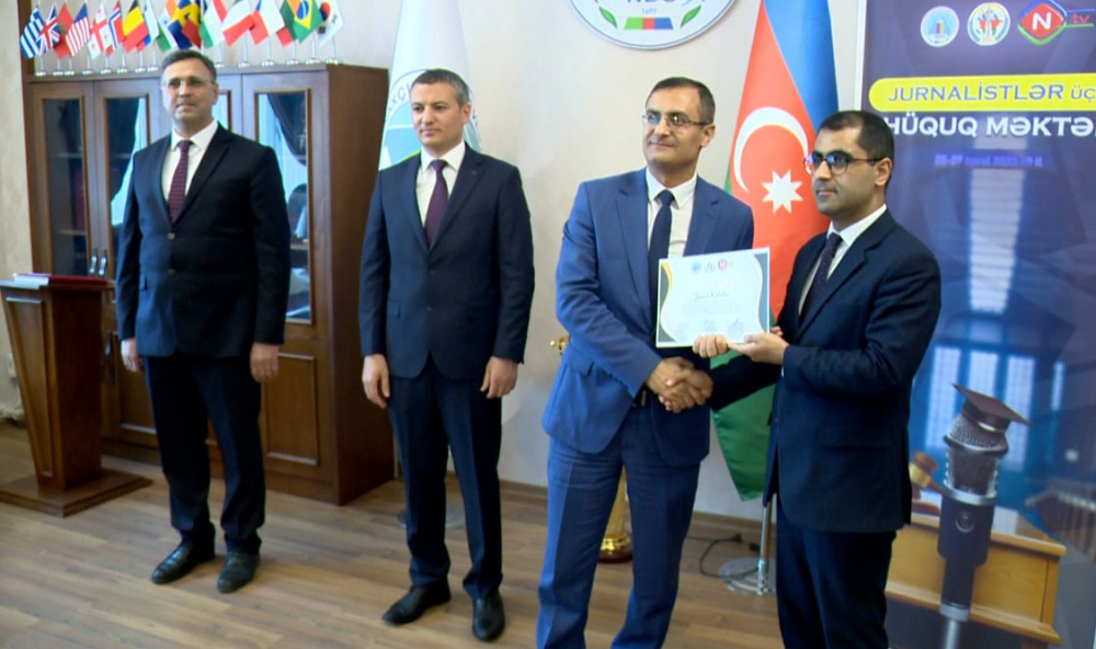 Naxçıvan Dövlət Universitetində “Jurnalistlər üçün hüquq məktəbi” layihəsi yekunlaşıb<font color=red> - FOTOLAR</font>