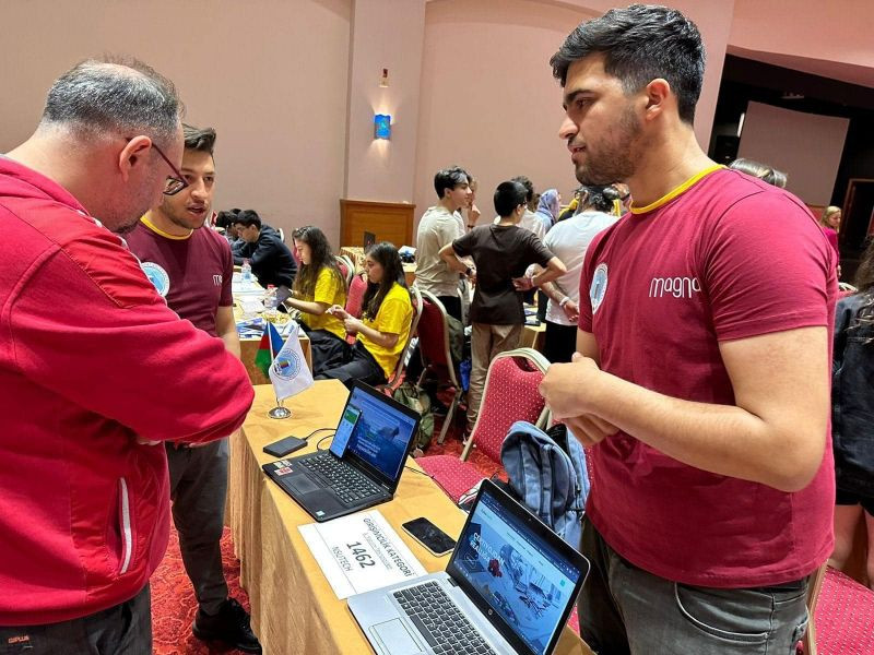 NDU-nun komandası dünyanın ən böyük robototexnika festivalının qalibi olub<font color=red> - VİDEO</font>