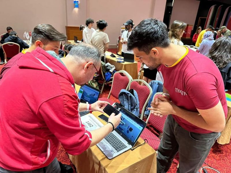 NDU-nun komandası dünyanın ən böyük robototexnika festivalının qalibi olub<font color=red> - VİDEO</font>