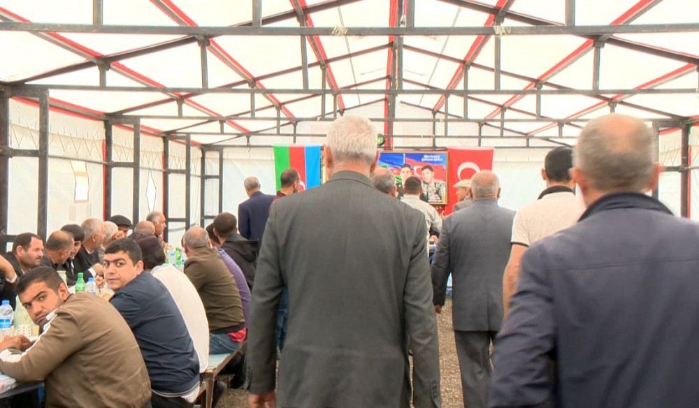 Şəhid leytenant Əli Yusifovun xatirəsi anılıb<font color=red> - FOTOLAR</font>