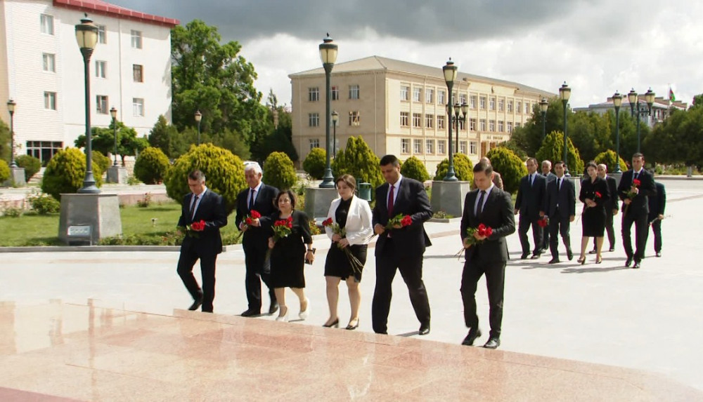 Naxçıvanda Beynəlxalq Mətbuat və Söz Azadlığı Günü qeyd edilib<font color=red> - FOTOLAR</font>