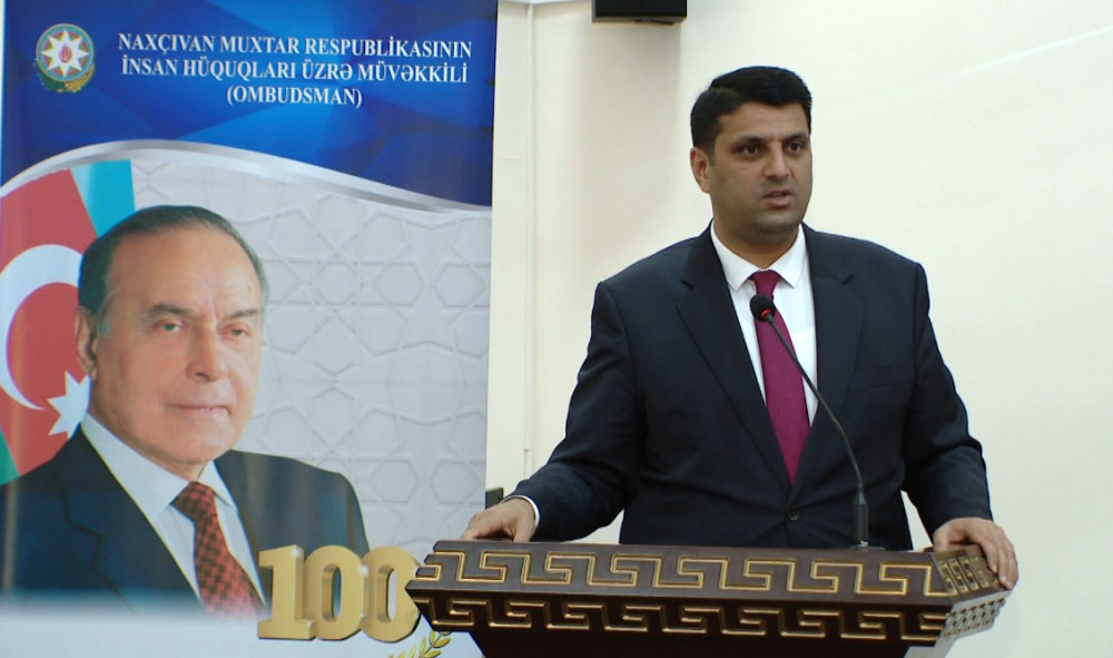 Naxçıvanda Beynəlxalq Mətbuat və Söz Azadlığı Günü qeyd edilib<font color=red> - FOTOLAR</font>