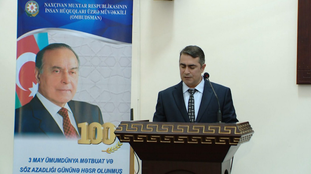 Naxçıvanda Beynəlxalq Mətbuat və Söz Azadlığı Günü qeyd edilib<font color=red> - FOTOLAR</font>