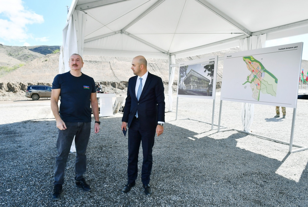 Qubadlı şəhərində ilk yaşayış məhəlləsinin təməli qoyulub<font color=red> - FOTOLAR</font>