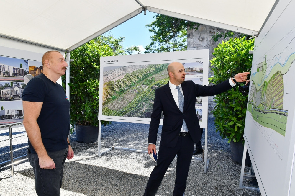 Qubadlı rayonunun Xanlıq kəndinin təməli qoyulub<font color=red> - FOTOLAR</font>