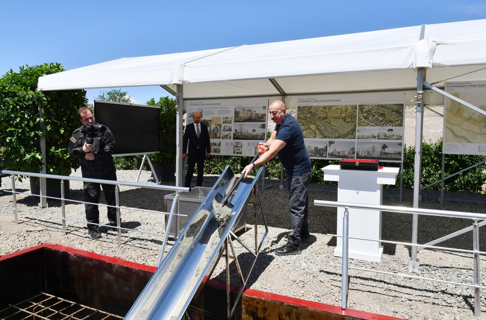 Zəngilanın Cahangirbəyli kəndində birinci mərhələdə 1200 nəfərin məskunlaşdırılması nəzərdə tutulur<font color=red> - FOTOLAR</font>