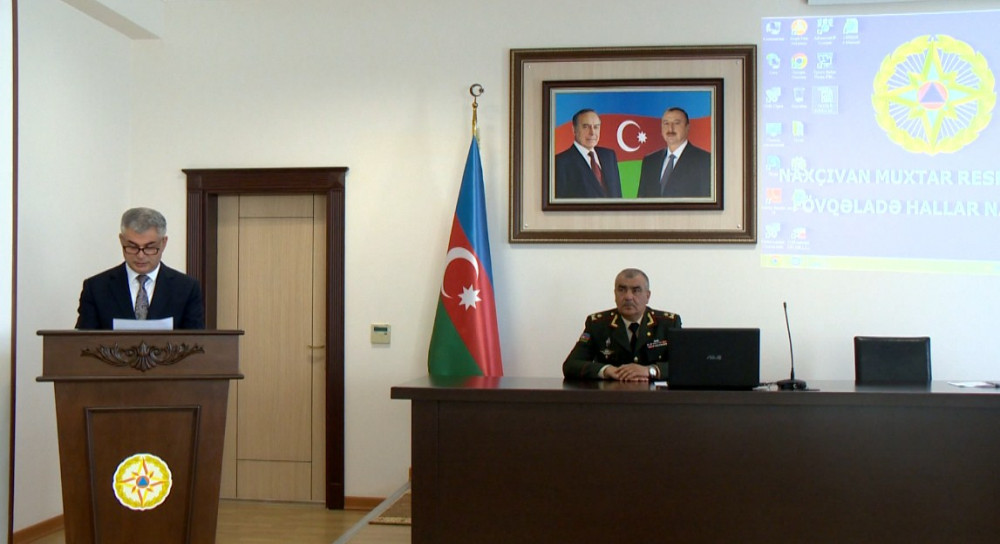 Naxçıvan FHN-də “Ulu öndər Heydər Əliyev və milli dövlətçilik” mövzusunda tədbir keçirilib<font color=red> - FOTOLAR</font>