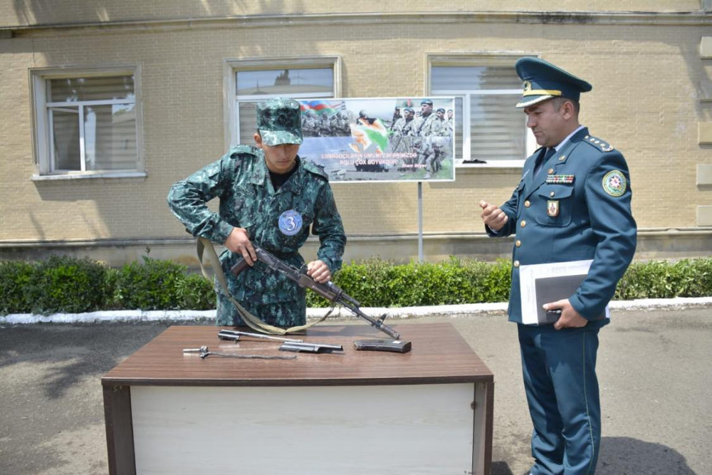 Ordubad rayon İnternat tam orta məktəbinin komandası ölkə üzrə hərbi-idman oyunlarının qalibi olub<font color=red> - FOTOLAR</font>