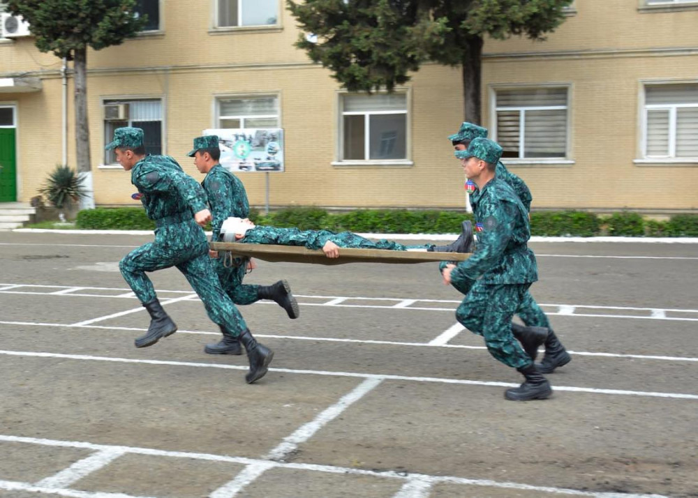 Ordubad rayon İnternat tam orta məktəbinin komandası ölkə üzrə hərbi-idman oyunlarının qalibi olub<font color=red> - FOTOLAR</font>