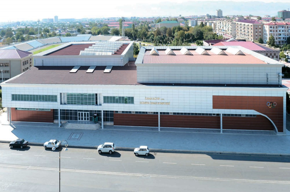 Naxçıvan Üzgüçülük Mərkəzi Olimpiya İdman Kompleksinə birləşdirilib<font color=red> - FOTOLAR</font>