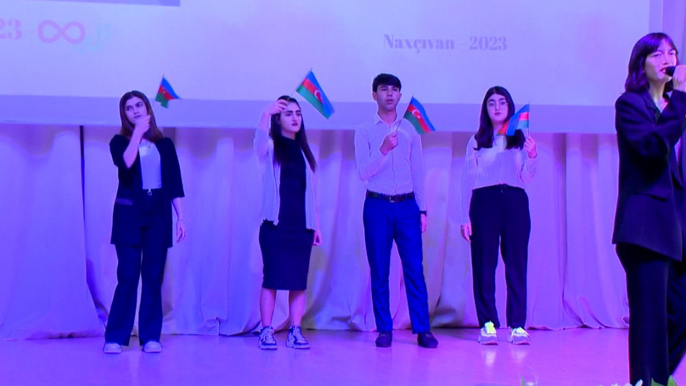 “Naxçıvan” Universitetində konfrans keçirilib<font color=red> - FOTOLAR</font>