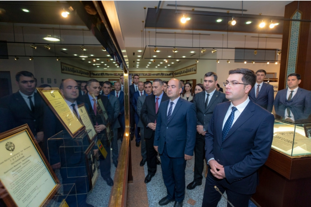 Azərbaycan Respublikası Xarici İşlər Nazirliyinin Naxçıvan Muxtar Respublikasındakı İdarəsinin kollektivi Heydər Əliyev Muzeyini ziyarət ediblər<font color=red> - FOTOLAR</font>