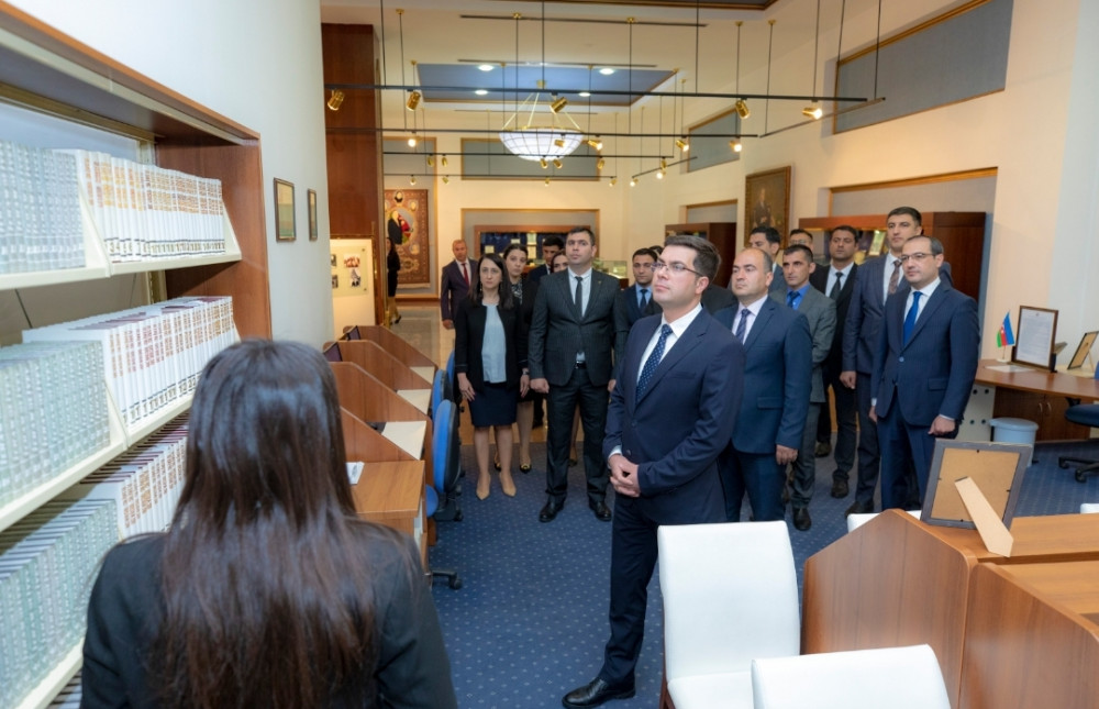 Azərbaycan Respublikası Xarici İşlər Nazirliyinin Naxçıvan Muxtar Respublikasındakı İdarəsinin kollektivi Heydər Əliyev Muzeyini ziyarət ediblər<font color=red> - FOTOLAR</font>