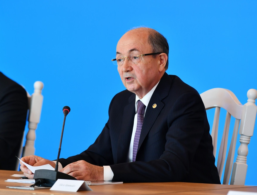 “Heydər Əliyev və Azərbaycanda müstəqil dövlət quruculuğu: sosial-iqtisadi keçidin tarixi və müasirliyi” mövzusunda konfrans keçirilib<font color='red'> - YENİLƏNİB</font><font color=red> - FOTOLAR</font>