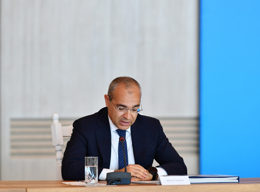 “Heydər Əliyev və Azərbaycanda müstəqil dövlət quruculuğu: sosial-iqtisadi keçidin tarixi və müasirliyi” mövzusunda konfrans keçirilib<font color='red'> - YENİLƏNİB</font><font color=red> - FOTOLAR</font>