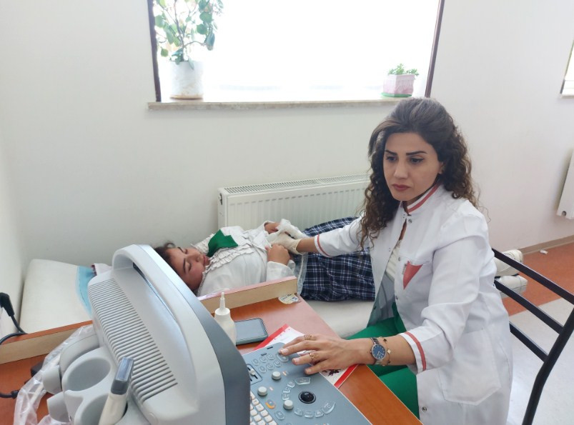 Naxçıvanda internat məktəbinin şagirdləri tibbi aksiyaya cəlb olunub<font color=red> - FOTOLAR</font>