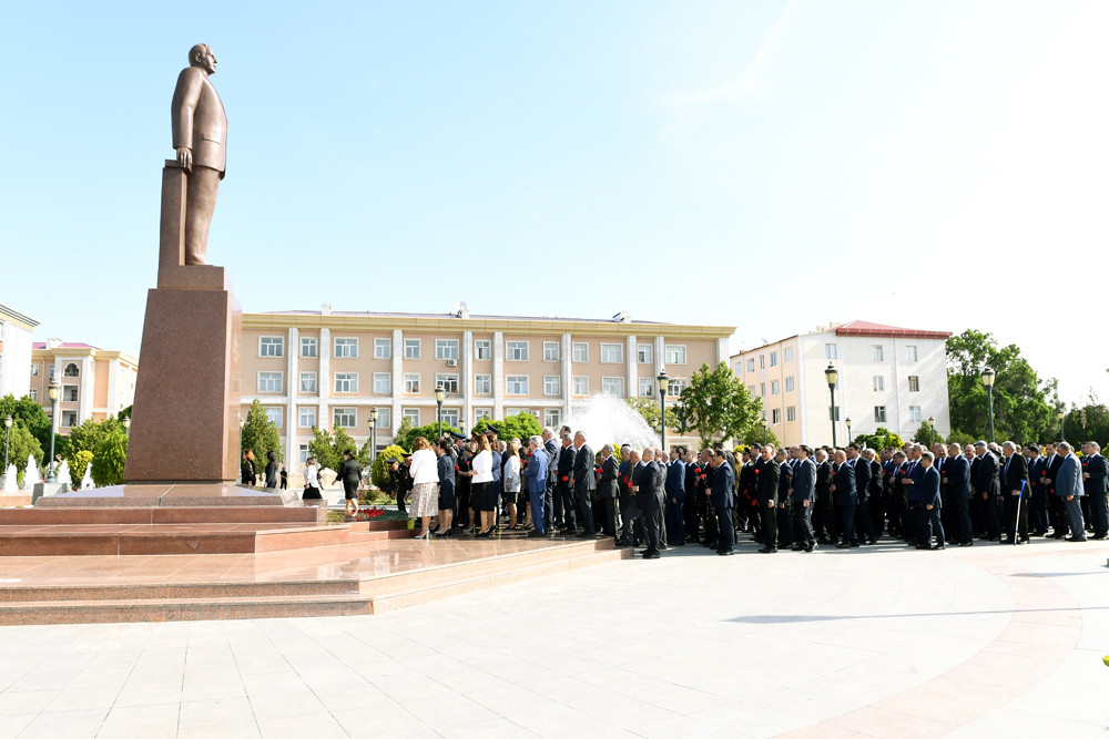 Naxçıvanda Ümummilli Liderin 100 illiyinə həsr olunmuş tədbir keçirilib<font color=red> - FOTOLAR</font>